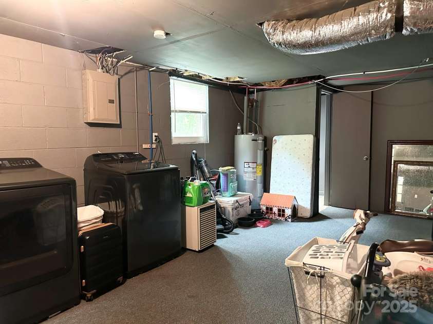 3503 Wyndham Lane, Lenoir, NC 28645.  MLS# CAR4264835, YatesRealty ID 19411. 