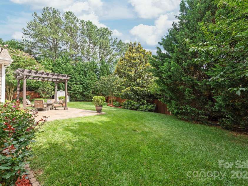 8115 Wilburn Court, Charlotte, NC 28277.  MLS# CAR4264288, YatesRealty ID 19412. 