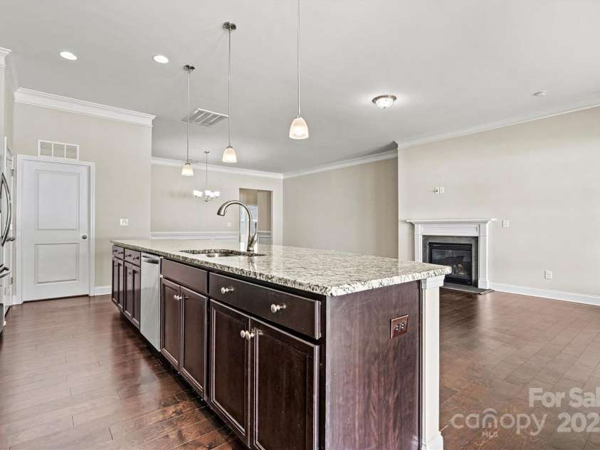 7850 Fountaingrass Lane, Sherrills Ford, NC 28673.  MLS# CAR4242529, YatesRealty ID 19413. 