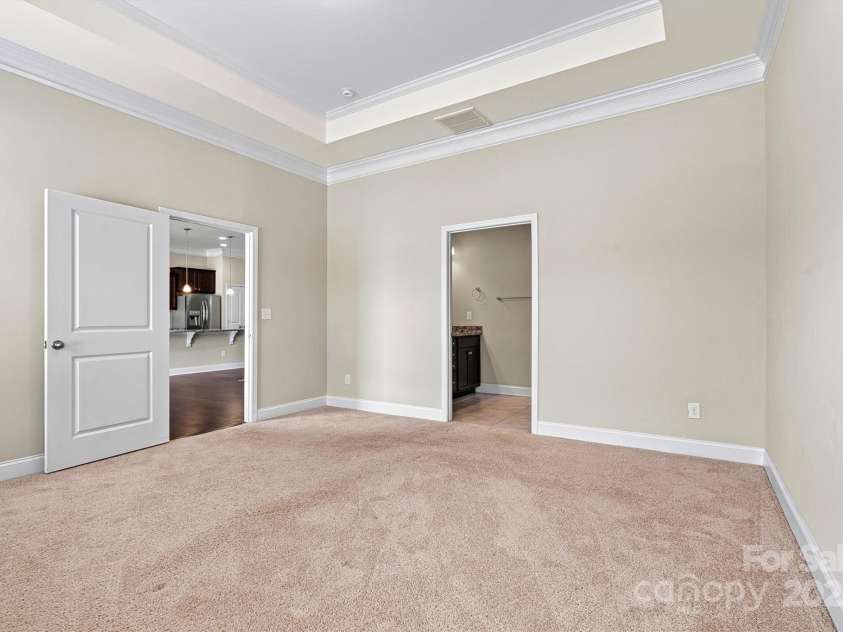 7850 Fountaingrass Lane, Sherrills Ford, NC 28673.  MLS# CAR4242529, YatesRealty ID 19413. 