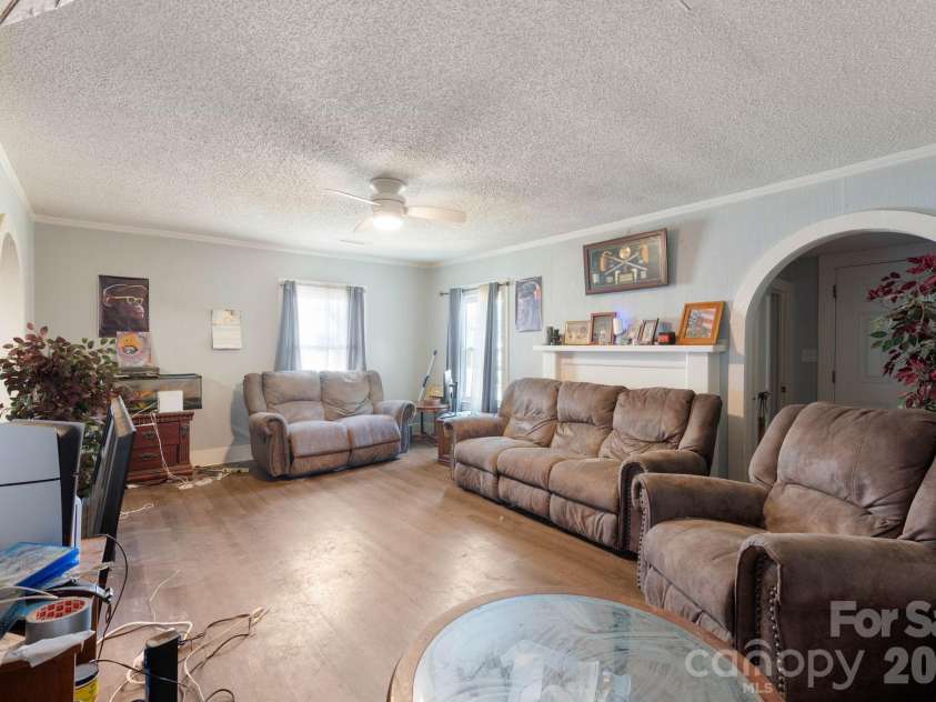 136 Broadway Street, Forest City, NC 28043.  MLS# CAR4373140, YatesRealty ID 19414. 