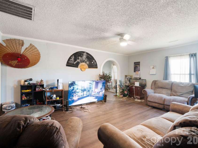 136 Broadway Street, Forest City, NC 28043.  MLS# CAR4373140, YatesRealty ID 19414. 