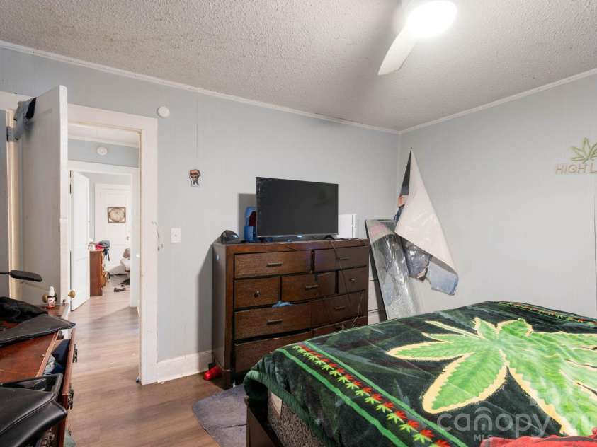 136 Broadway Street, Forest City, NC 28043.  MLS# CAR4373140, YatesRealty ID 19414. 