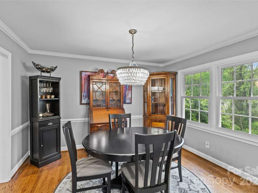 2418 Ainsdale Road, Charlotte, NC 28226.  MLS# CAR4289180, YatesRealty ID 19414. 