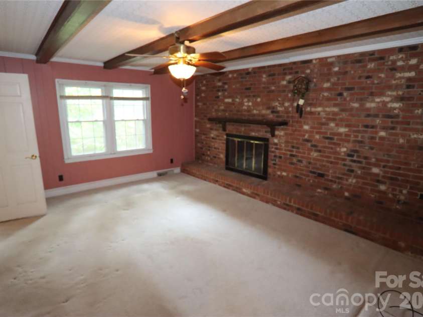 607 Willow Lane, Harrisburg, NC 28075.  MLS# CAR4358680, YatesRealty ID 19417. 