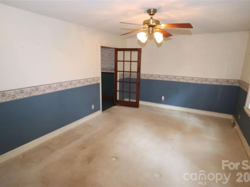 607 Willow Lane, Harrisburg, NC 28075.  MLS# CAR4358680, YatesRealty ID 19417. 