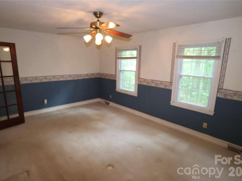 607 Willow Lane, Harrisburg, NC 28075.  MLS# CAR4358680, YatesRealty ID 19417. 