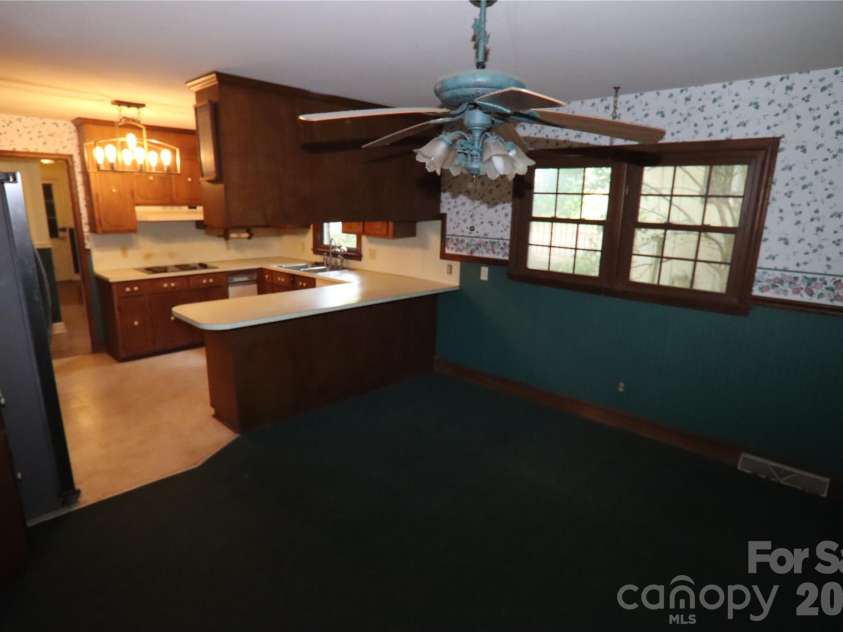 607 Willow Lane, Harrisburg, NC 28075.  MLS# CAR4358680, YatesRealty ID 19417. 
