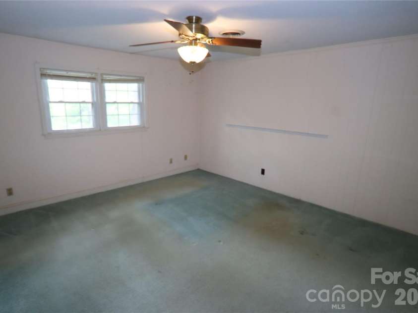 607 Willow Lane, Harrisburg, NC 28075.  MLS# CAR4358680, YatesRealty ID 19417. 
