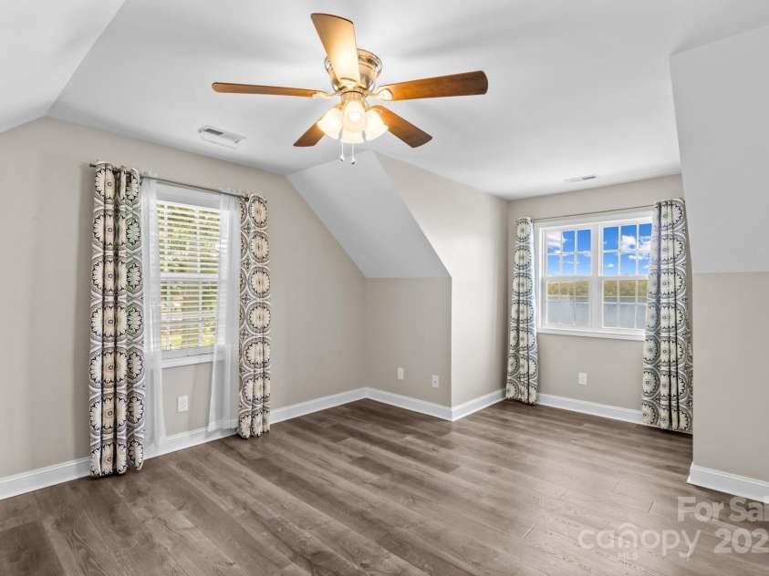 270 Yachtsman Drive, Salisbury, NC 28146.  MLS# CAR4265159, YatesRealty ID 19418. 