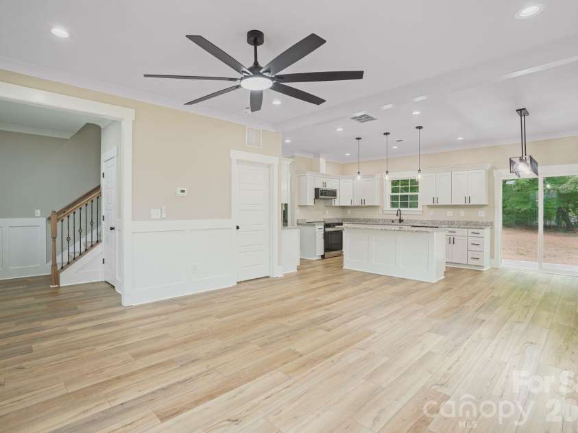 319 Grice Street, Shelby, NC 28150.  MLS# CAR4377750, YatesRealty ID 19419. Living room/Kitchen