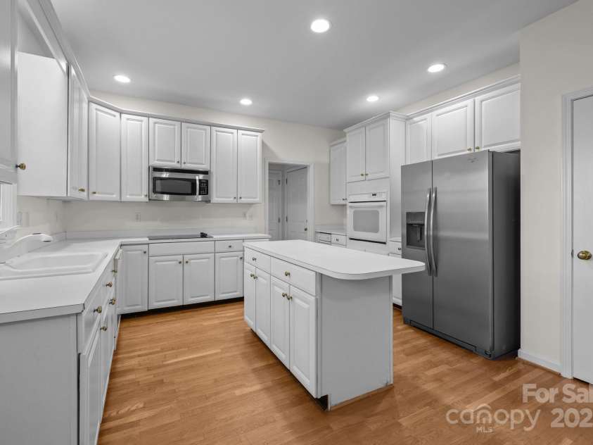 765 Portpatrick Place, Fort Mill, SC 29708.  MLS# CAR4266995, YatesRealty ID 19419. 