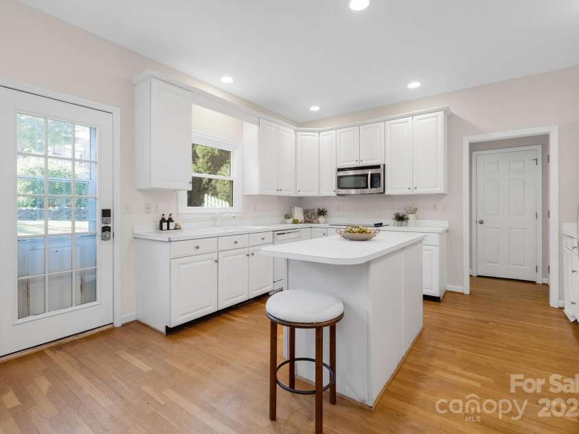 765 Portpatrick Place, Fort Mill, SC 29708.  MLS# CAR4266995, YatesRealty ID 19419. 