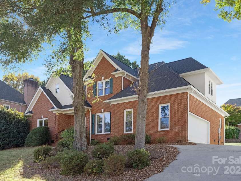 765 Portpatrick Place, Fort Mill, SC 29708.  MLS# CAR4266995, YatesRealty ID 19419. 