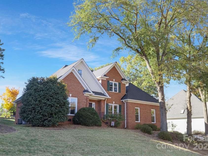765 Portpatrick Place, Fort Mill, SC 29708.  MLS# CAR4266995, YatesRealty ID 19419. 