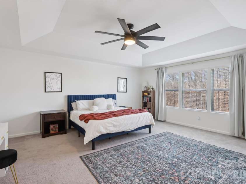 826 Newfound Hollow Drive, Charlotte, NC 28214.  MLS# CAR4343453, YatesRealty ID 1942. 