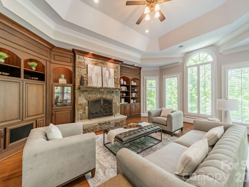 106 Hadley Harbor Court, Mooresville, NC 28117.  MLS# CAR4376034, YatesRealty ID 19420. 
