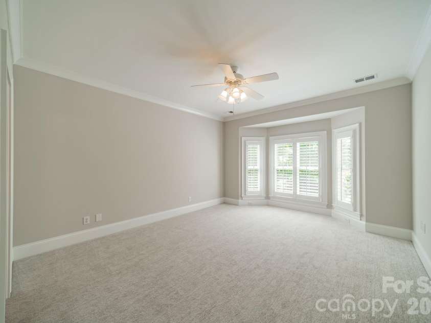 106 Hadley Harbor Court, Mooresville, NC 28117.  MLS# CAR4376034, YatesRealty ID 19420. 