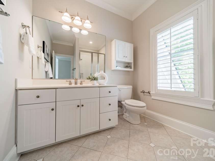 106 Hadley Harbor Court, Mooresville, NC 28117.  MLS# CAR4376034, YatesRealty ID 19420. 