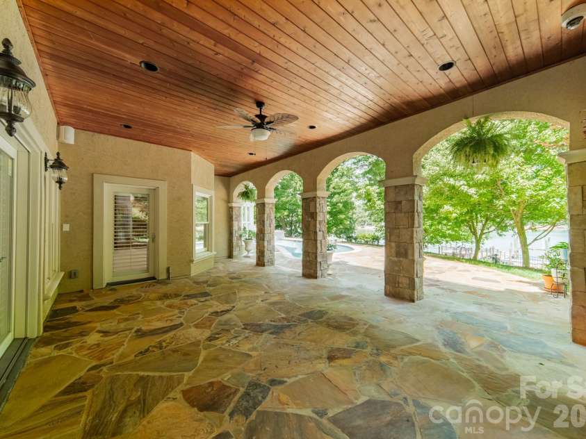 106 Hadley Harbor Court, Mooresville, NC 28117.  MLS# CAR4376034, YatesRealty ID 19420. 