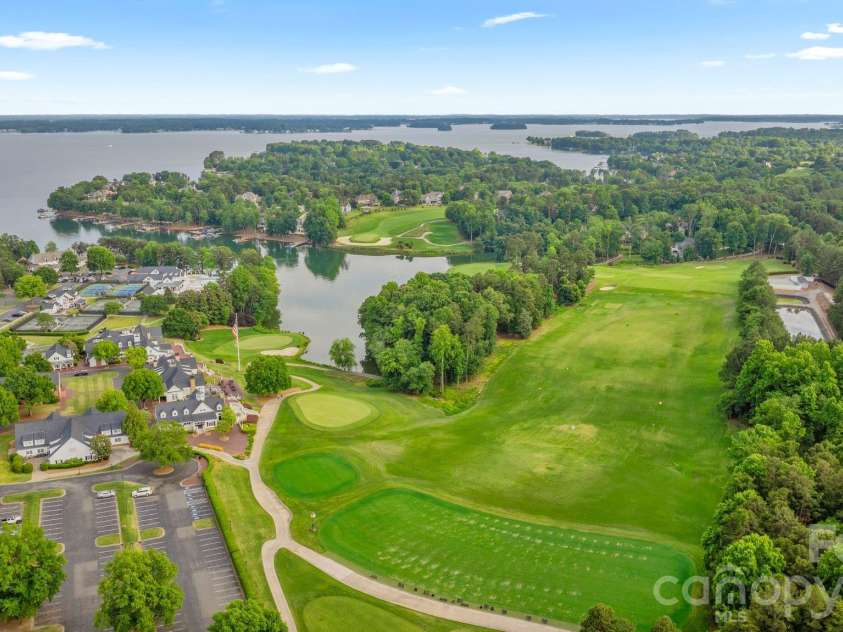 106 Hadley Harbor Court, Mooresville, NC 28117.  MLS# CAR4376034, YatesRealty ID 19420. 