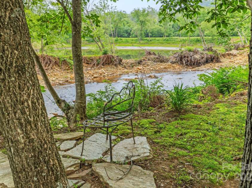 50 Beekeeper Trail, Swannanoa, NC 28778.  MLS# CAR4268124, YatesRealty ID 19420. 