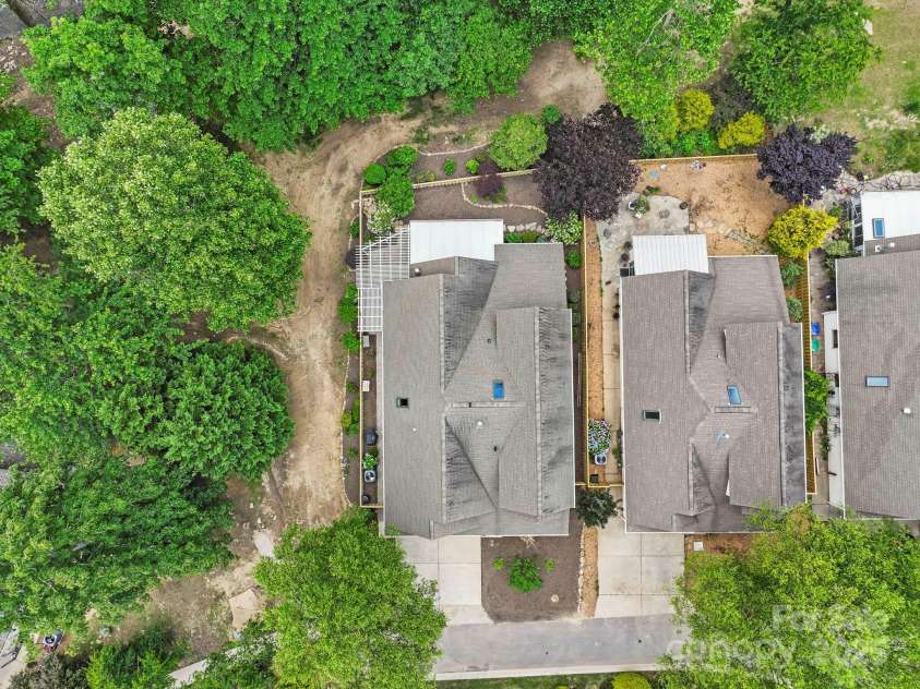 50 Beekeeper Trail, Swannanoa, NC 28778.  MLS# CAR4268124, YatesRealty ID 19420. 