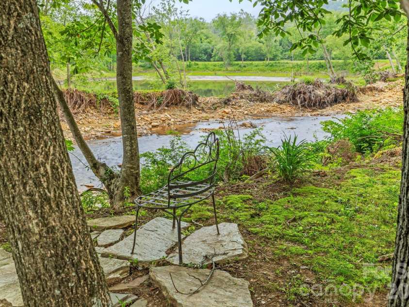 50 Beekeeper Trail, Swannanoa, NC 28778.  MLS# CAR4333186, YatesRealty ID 19420. 