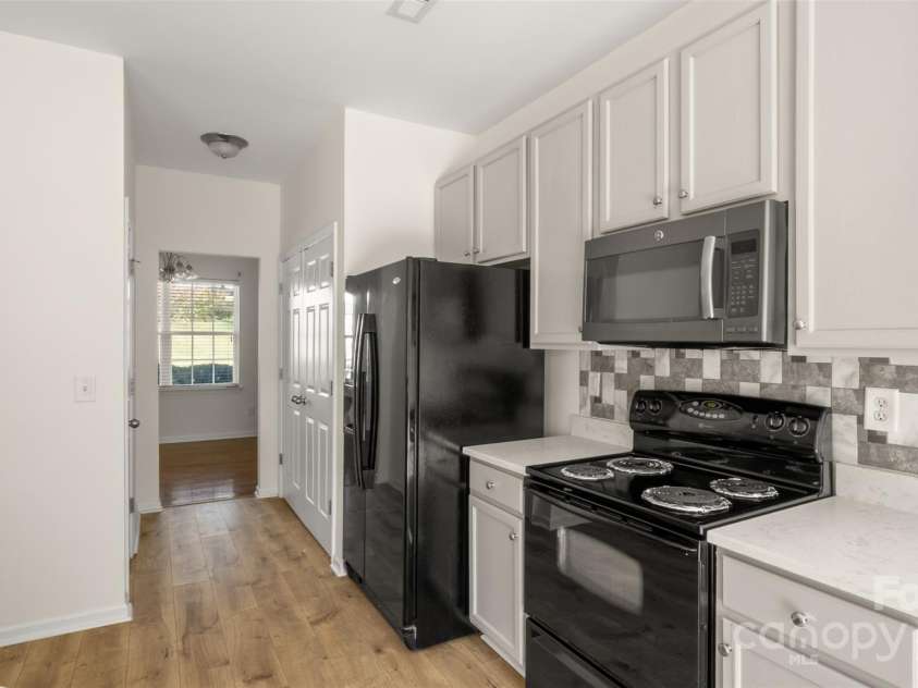 2120 Turtle Point Road, Charlotte, NC 28262.  MLS# CAR4245898, YatesRealty ID 19421. 