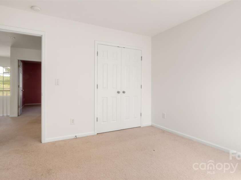 2120 Turtle Point Road, Charlotte, NC 28262.  MLS# CAR4245898, YatesRealty ID 19421. 