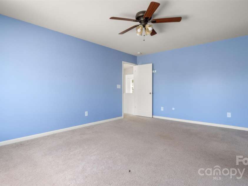 2120 Turtle Point Road, Charlotte, NC 28262.  MLS# CAR4245898, YatesRealty ID 19421. 