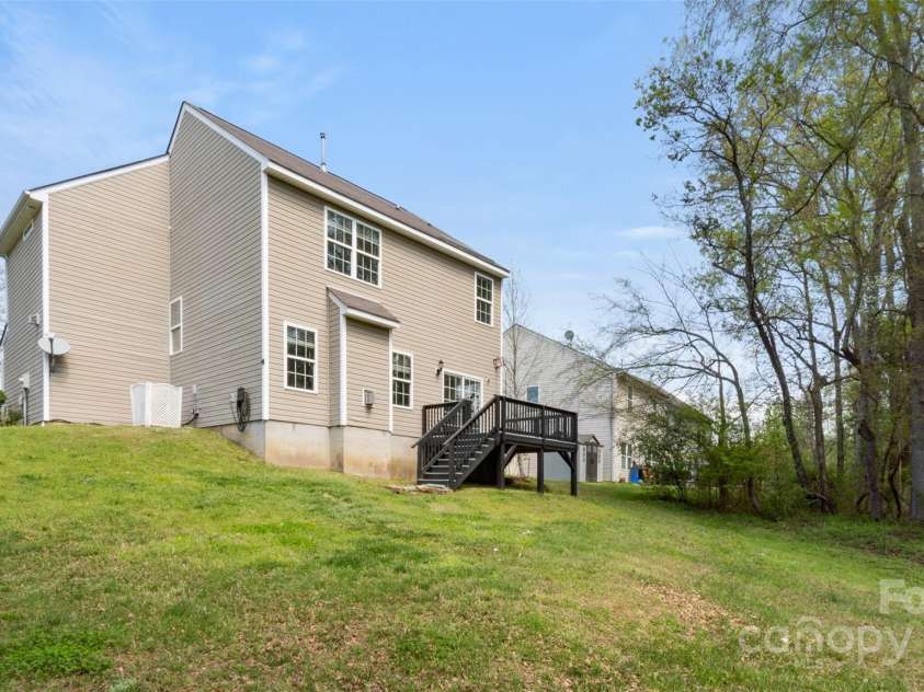 2120 Turtle Point Road, Charlotte, NC 28262.  MLS# CAR4245898, YatesRealty ID 19421. 