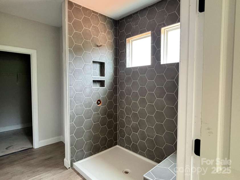 1453 Ardmore Drive, Sherrills Ford, NC 28673.  MLS# CAR4237676, YatesRealty ID 19423. 