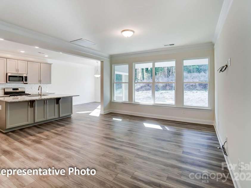 1453 Ardmore Drive, Sherrills Ford, NC 28673.  MLS# CAR4237676, YatesRealty ID 19423. Spacious Open Concept