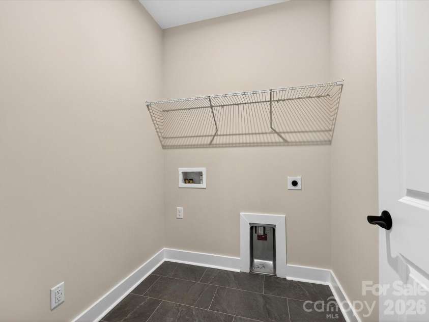 325 Ardmore Drive, Belmont, NC 28012.  MLS# CAR4378189, YatesRealty ID 19425. Laundry 