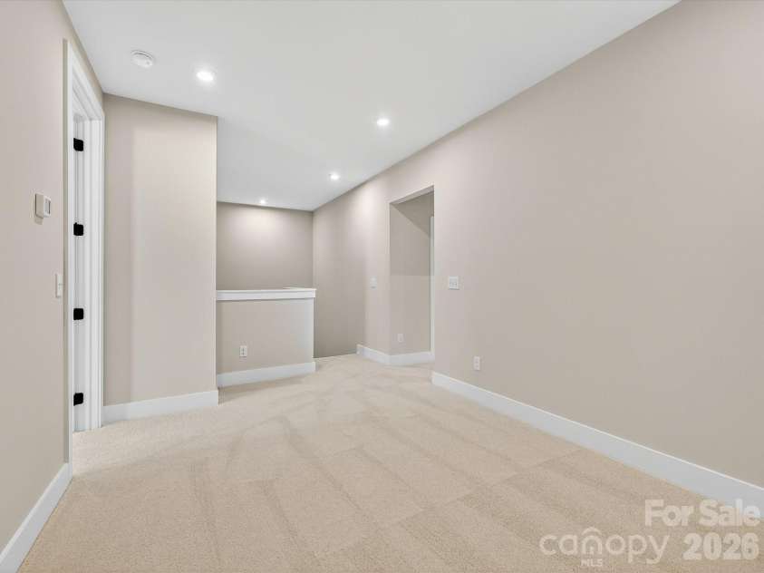 325 Ardmore Drive, Belmont, NC 28012.  MLS# CAR4378189, YatesRealty ID 19425. Second floor loft space
