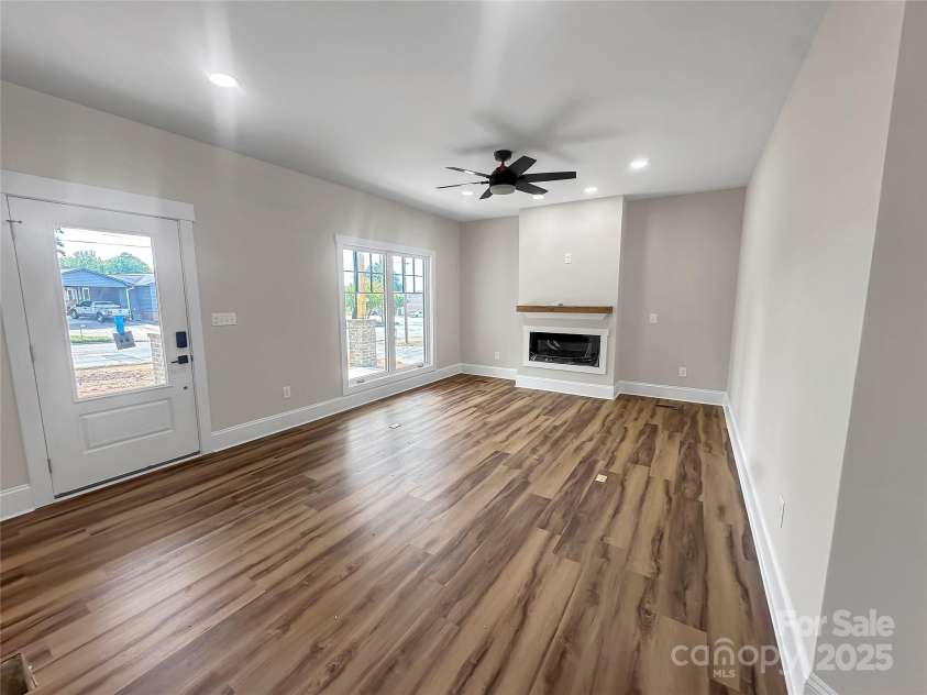 420 Fulton Drive, Kings Mountain, NC 28086.  MLS# CAR4251242, YatesRealty ID 19425. 