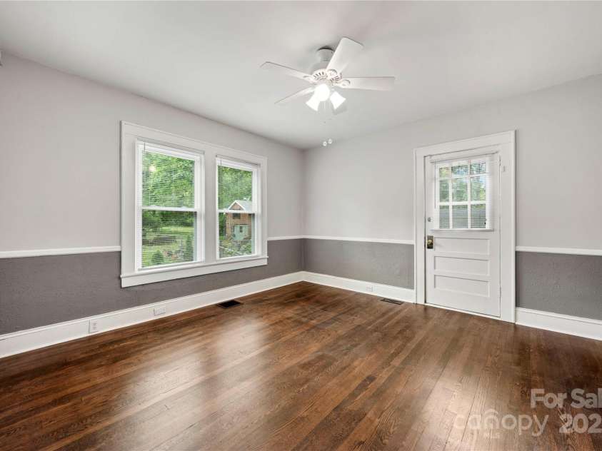 725 Graham Street, Shelby, NC 28150.  MLS# CAR4263455, YatesRealty ID 19428. Master BR