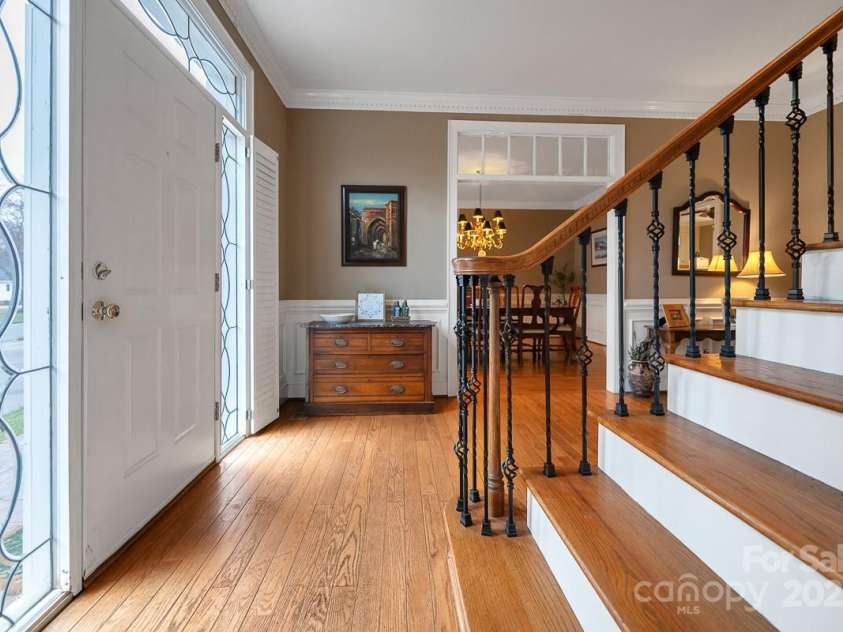 3513 Country Club Drive, Gastonia, NC 28056.  MLS# CAR4204456, YatesRealty ID 1943. 