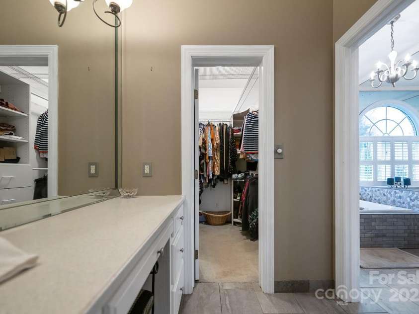 3513 Country Club Drive, Gastonia, NC 28056.  MLS# CAR4204456, YatesRealty ID 1943. 