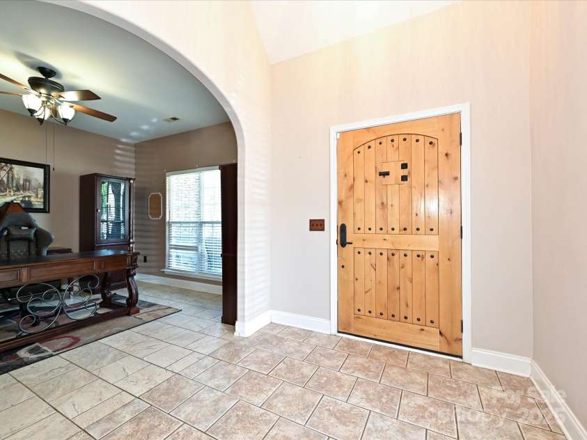 4562 Lanstone Court, Concord, NC 28027.  MLS# CAR4328877, YatesRealty ID 19431. Entry Hall 