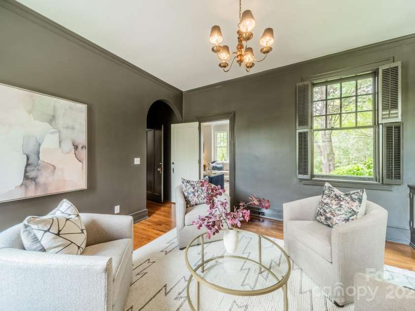 1919 Kensal Court, Charlotte, NC 28211.  MLS# CAR4193792, YatesRealty ID 19433. Guest room, lounge, office, study - the possibilities are endless!