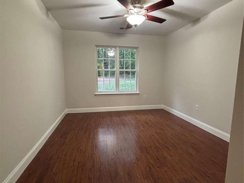450 Glencrest Drive, Stanley, NC 28164.  MLS# CAR4378663, YatesRealty ID 19433. 