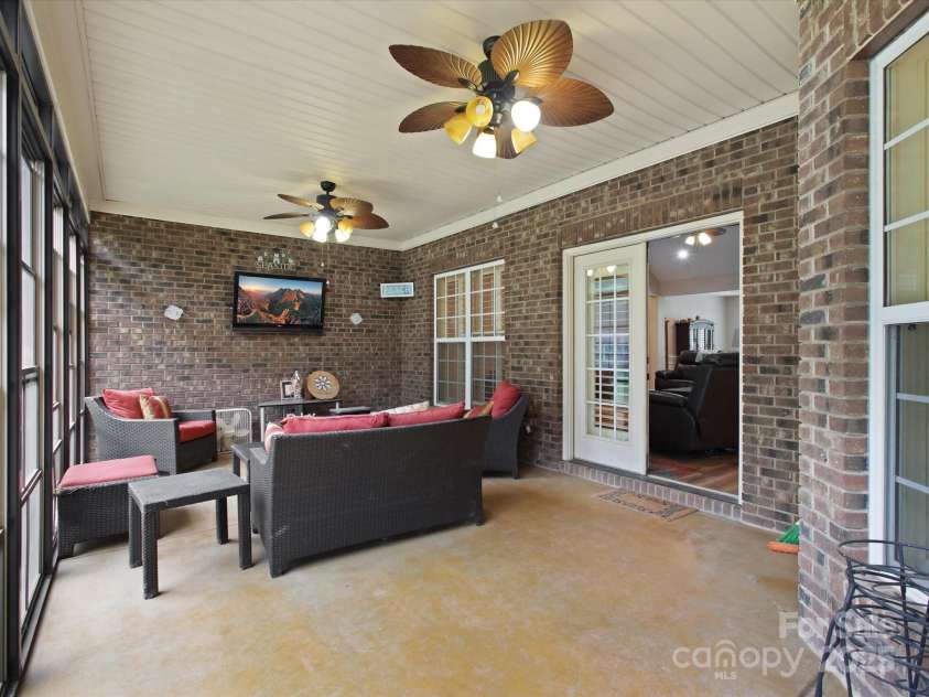 416 Zelkova Street, York, SC 29745.  MLS# CAR4213319, YatesRealty ID 19434. 