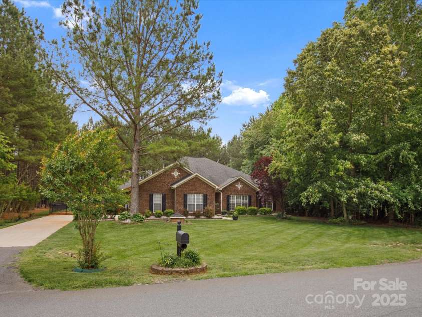 416 Zelkova Street, York, SC 29745.  MLS# CAR4213319, YatesRealty ID 19434. 