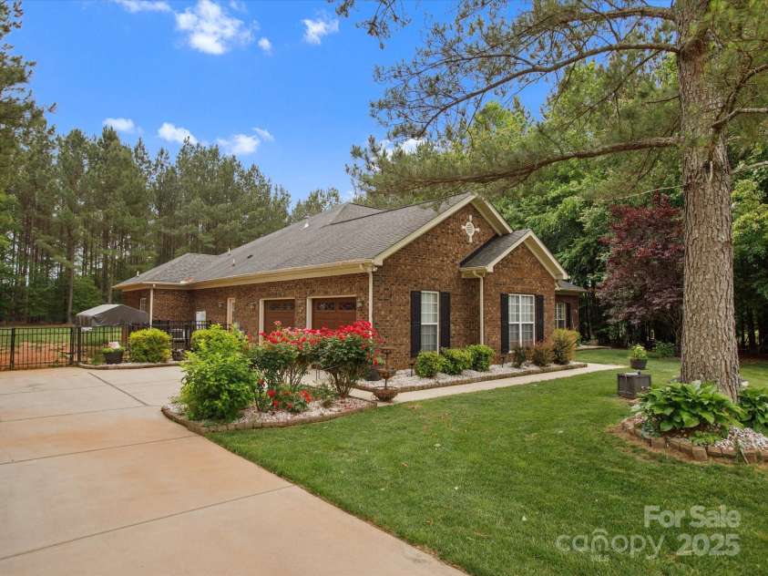 416 Zelkova Street, York, SC 29745.  MLS# CAR4213319, YatesRealty ID 19434. 