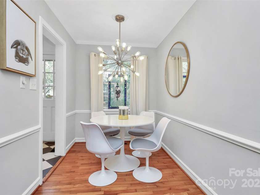 1817 Jameston Drive, Charlotte, NC 28209.  MLS# CAR4232844, YatesRealty ID 19435. 
