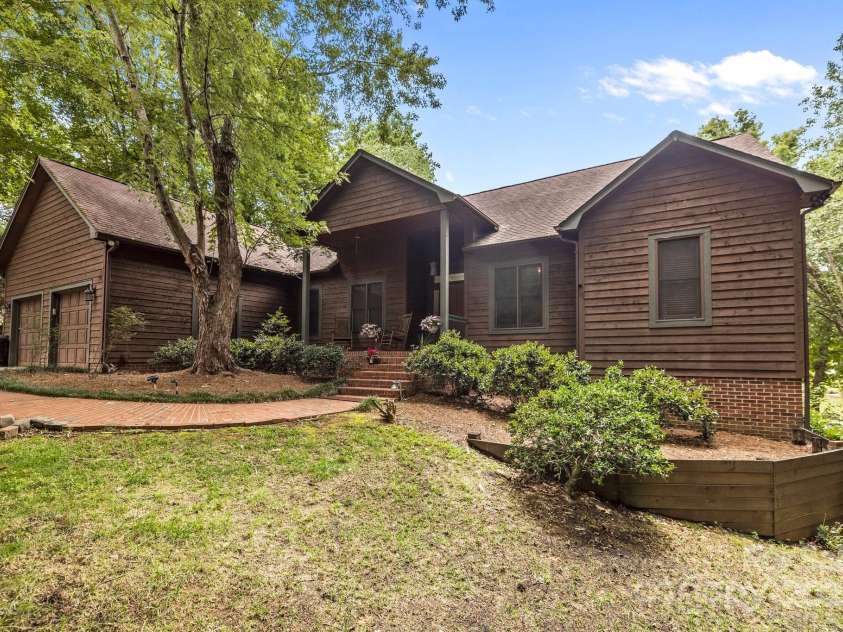 307 Stillwater Road, Troutman, NC 28166.  MLS# CAR4242313, YatesRealty ID 19436. 