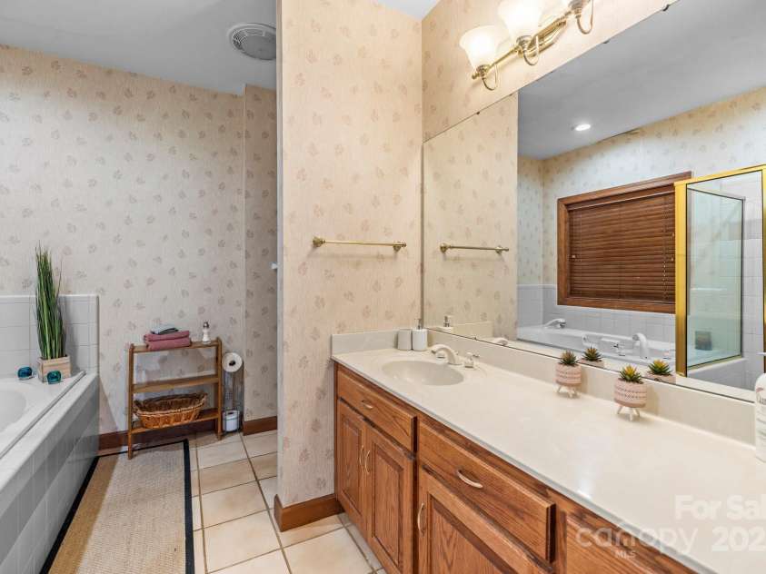 307 Stillwater Road, Troutman, NC 28166.  MLS# CAR4242313, YatesRealty ID 19436. 