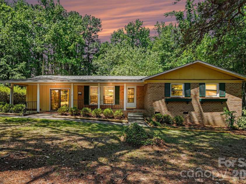 1304 Shannon Drive, Wadesboro, NC 28170.  MLS# CAR4378867, YatesRealty ID 19437. 